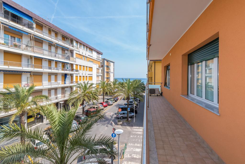 Domitilla House Apartment Finale Ligure